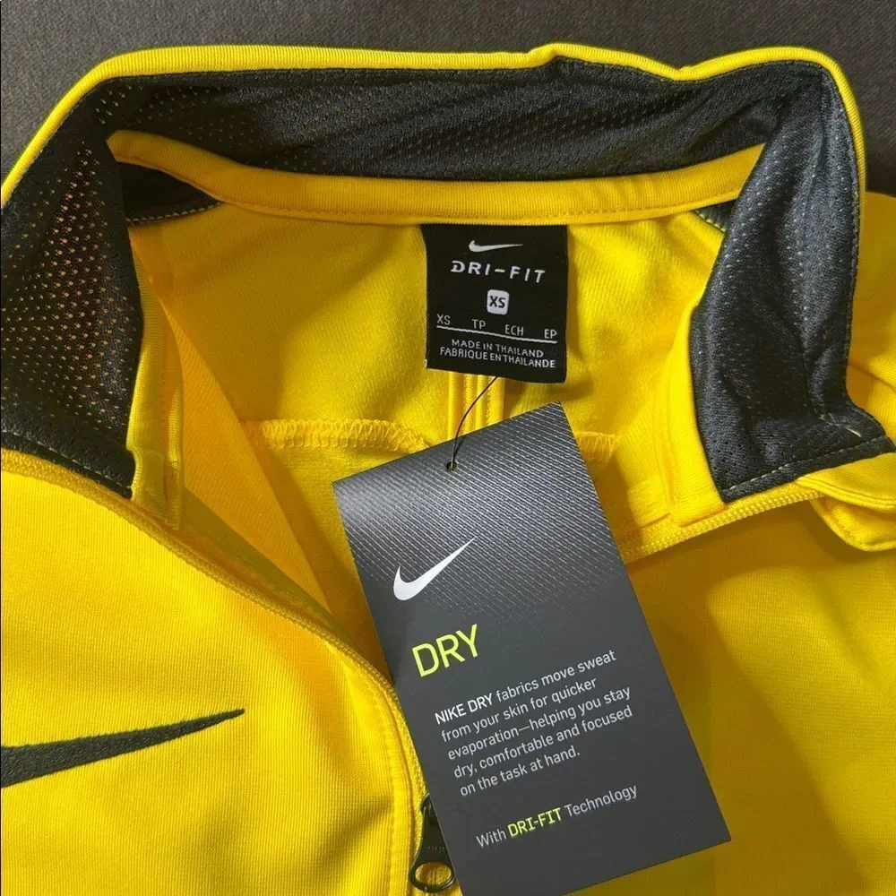 Nike Women’s Dri-Fit Training Sport Jacket Full Zip Yellow Zip Pockets XS NWT